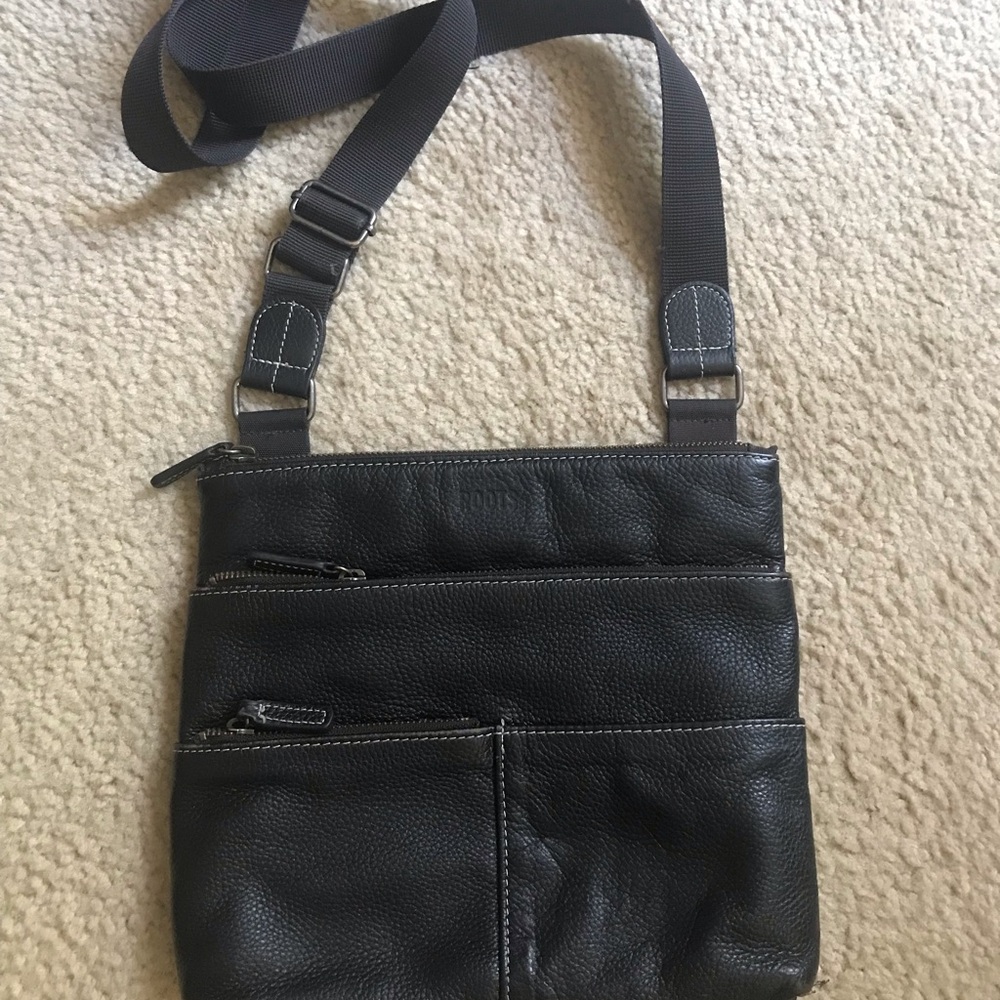 Roots Brown leather messenger bag